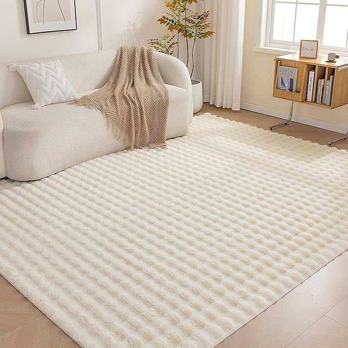 Amazon Basics Indoor Area Rug, 3D Bubble Washable Home Decor Carpet for Living Room, Bedroom, 6' W × 9' L, Beige