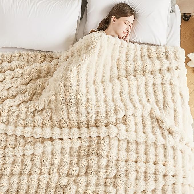 50x60 Inches Ultra-Soft Fuzzy Faux Fur Plush Throw Blanket - Thick, Warm Sherpa for Couch, Sofa, Bedroom, Camping - Decorative Blanket for Cozy Warmth, Bubble Khaki