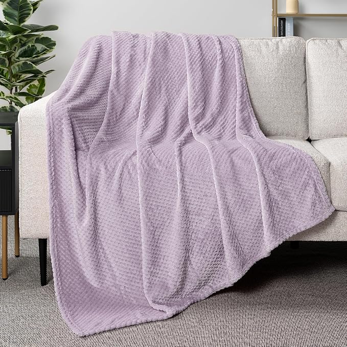 PAVILIA Lavender Purple Throw Blanket for Couch, Twin Bed, Soft Fleece Throws for Sofa Chair, Fuzzy Waffle Textured Blanket, Cozy Warm Lightweight All Season Blanket Throw, 60x80