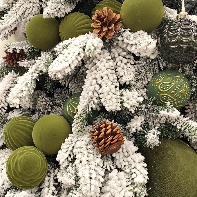 15PCS Green Velvet Flocked Christmas Ornaments, 3.15" Shatterproof Matte Balls for Xmas Tree Decor, Elegant Luxury Holiday Ornaments (Green)