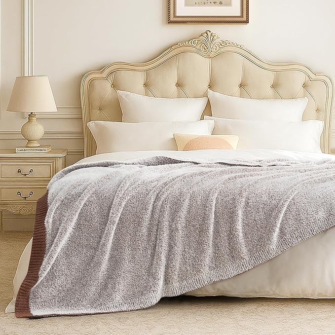 Amélie Home Knit Throw Blanket for Couch, Super Soft Cozy Fuzzy Throws for Sofa Bed Living Room, Luxury Cozy Fluffy Throw for Room Decor, 60" x 80", Heather Brown