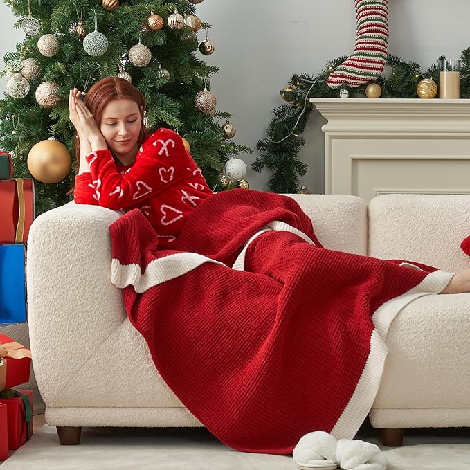 Amélie Home Chenille Waffle Throw Blanket for Couch, Soft Cozy Knit Blanket Warm Decorative Throw for Sofa, 50"x60", Christmas Red