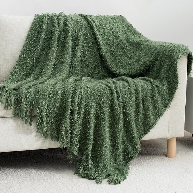 Winter Knit Throw Blanket Fluffy Fuzzy Soft Lightweight Cozy Farmhouse Tassels Chunky Knitted Throws for Couch Sofa Bed (Green, 50"x60")