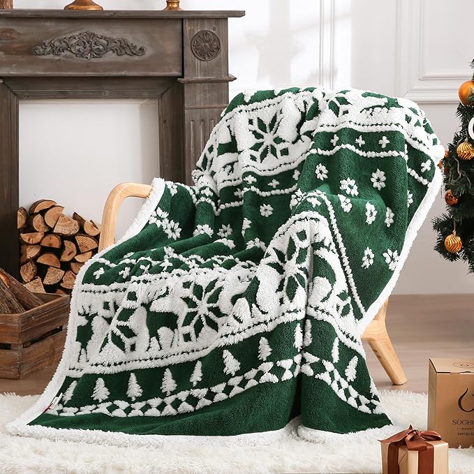 SOCHOW Christmas Holiday Jacquard Sherpa Fleece Throw Blanket, Fuzzy Warm Super Soft Reversible Plush Blanket for Bed, Sofa and Couch, 50 x 60 inches, Green