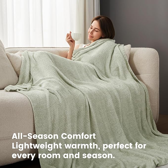 SLEEP ZONE Throw Blanket for Couch -Green Throw Blankets for Bed and Living Room Sofa Chair Home Decoration, Warm Cozy Jersey Knit Blanket (60x80in, Light Green)