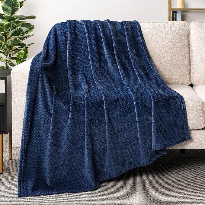PAVILIA Soft Fleece Navy Blue Throw Blanket for Couch, Lightweight Plush Warm Blankets for Bed, Fuzzy Cozy Flannel Blanket Throw for Sofa, Travel, Jacquard Pattern, Navy Blue, 50x60 inch