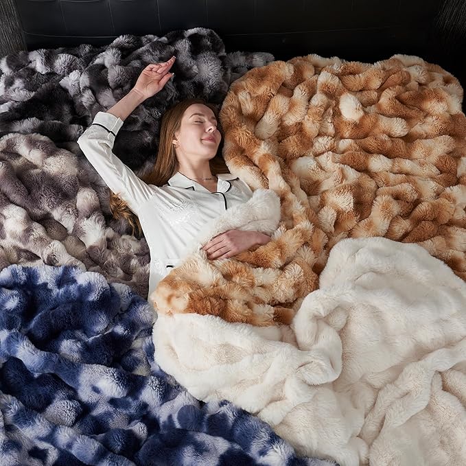 Amélie Home Faux Fur Throw Blanket for Couch, Ultra Soft Fuzzy Plush Bubble Throw for Sofa, Living Room & Home Decor, 50"x60", Tie-dye Khaki