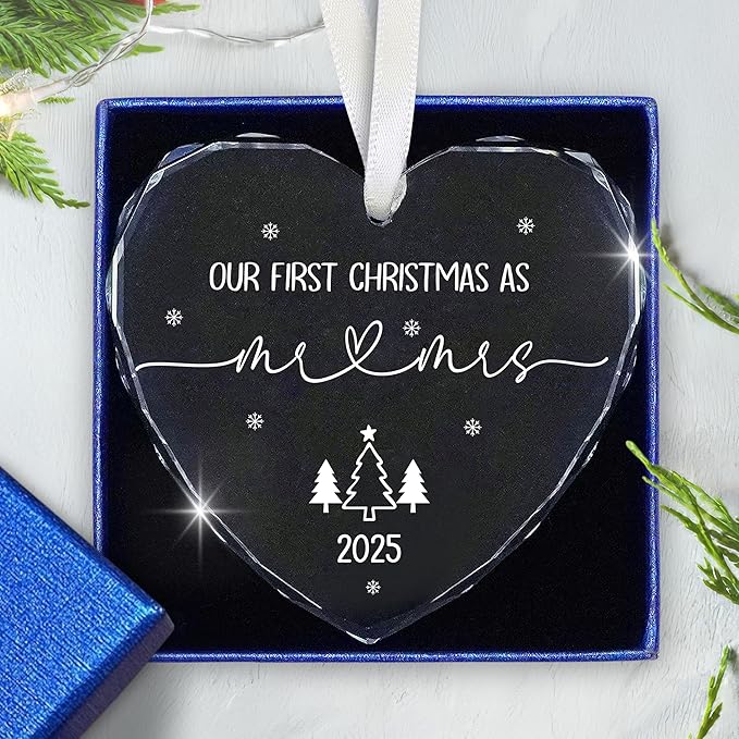 Christmas Wedding Gifts for Couples 2025 - Mr and Mrs - Bridal Shower Gifts for Newlywed Bride - Glass Christmas Birthday Ornaments 2025 with Card, First Christmas Married Ornament