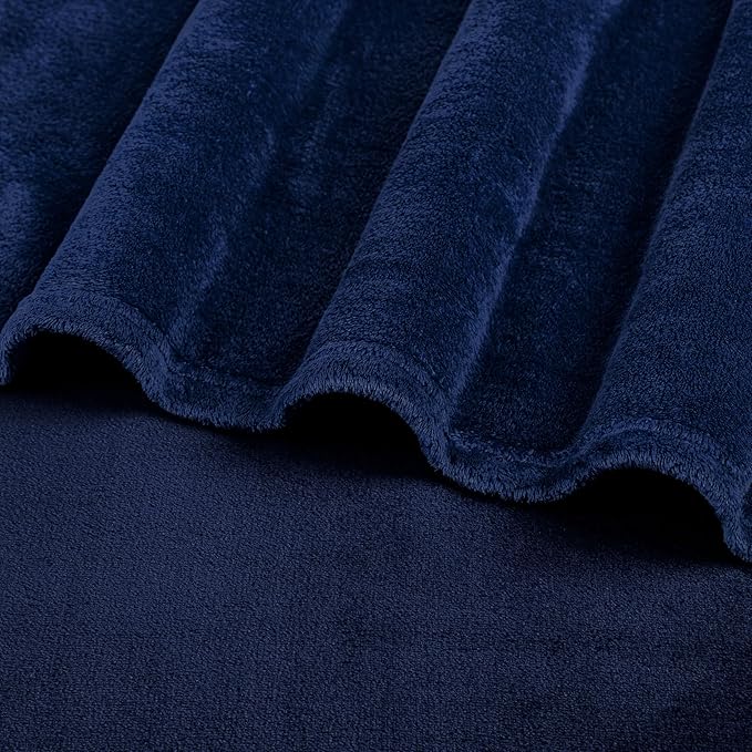 PAVILIA Navy Blue Fleece Throw Blanket for Couch Twin Size, Dark Blue Super Soft Fuzzy Flannel Throw for Sofa, Luxury Plush Microfiber Blanket Twin Bed, Home Decorative Velvet Gift Blanket, 60x80