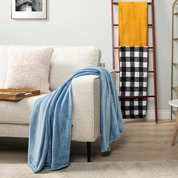 PAVILIA Mustard Yellow Fleece Bed Blanket Queen Size, Gold Super Soft Fuzzy Flannel Throw for Couch Sofa, Luxury Plush Microfiber Large Throw Blanket Queen Bed, Home Cozy Velvet Gift Blanket, 90x90