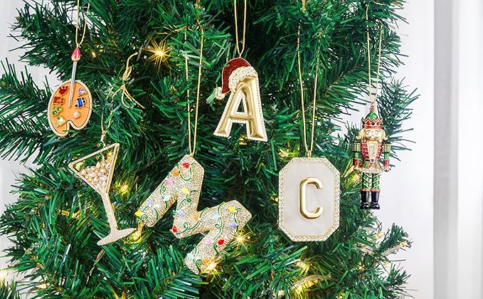 2025 Christmas Initial Ornaments, Letter O Ornaments for Tree, Hanging Xmas Ornament for Mother Best Friends Sister Wife
